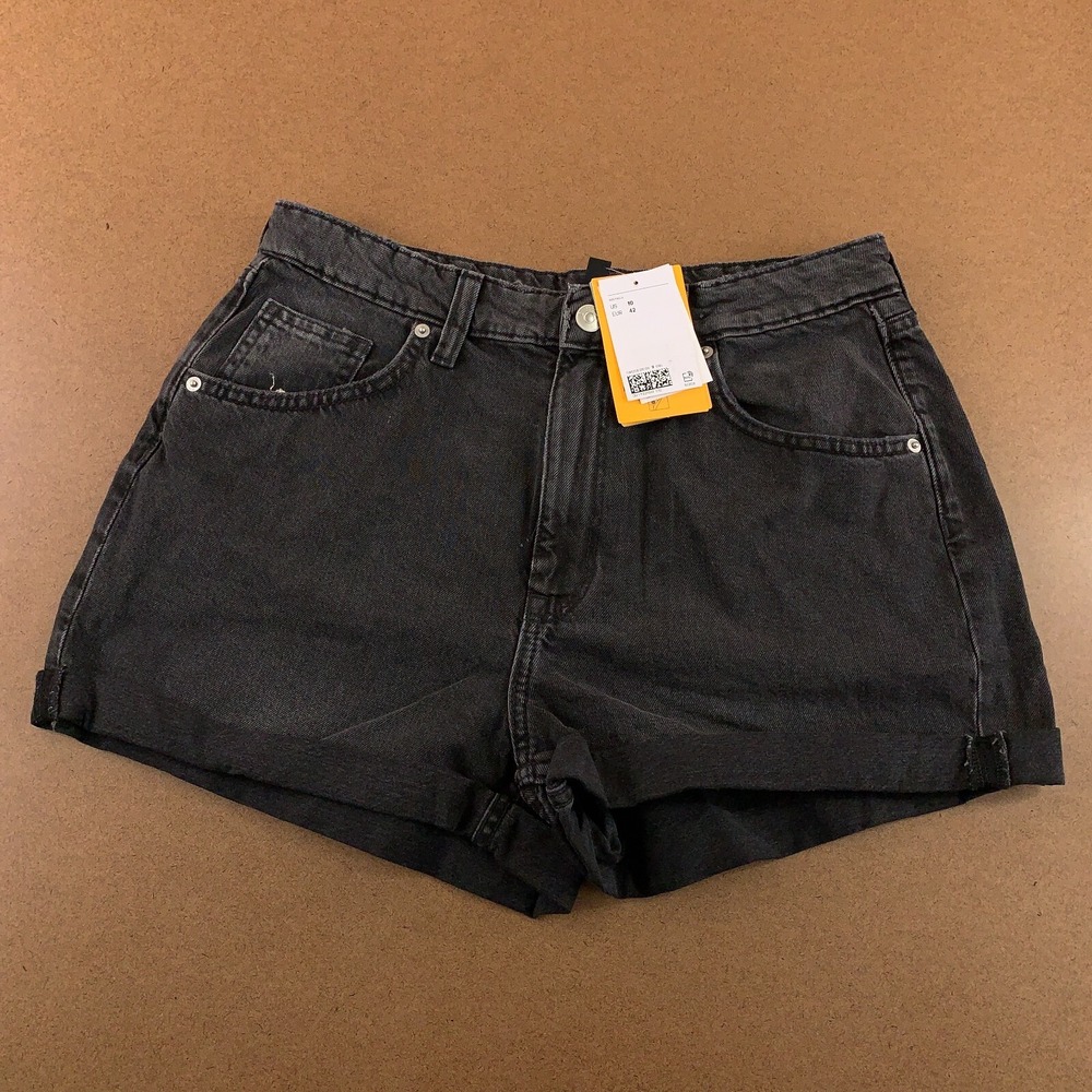 H&M Divided Womens Size 10 Black Denim High Rise Cuffed Jean Shorts NWT